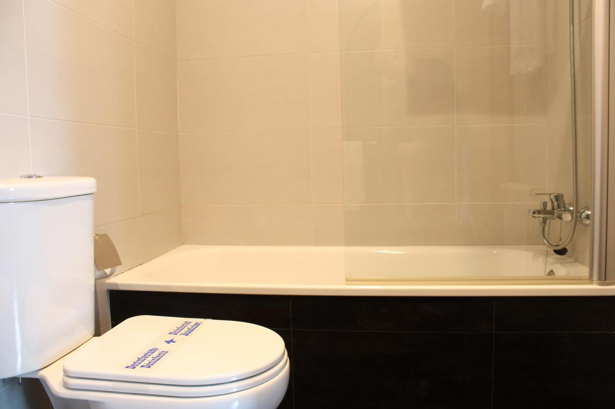Hotel Pontes Do Eume Puentes de Garcia Rodriguez Room photo